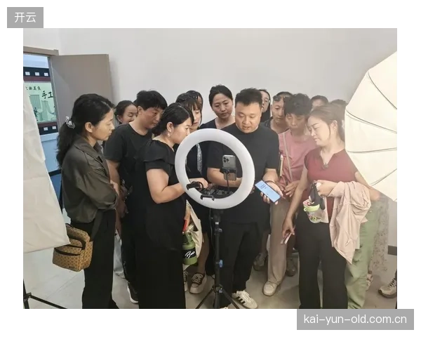 产业链协作体融合电商场景 拓展内容变现新路径